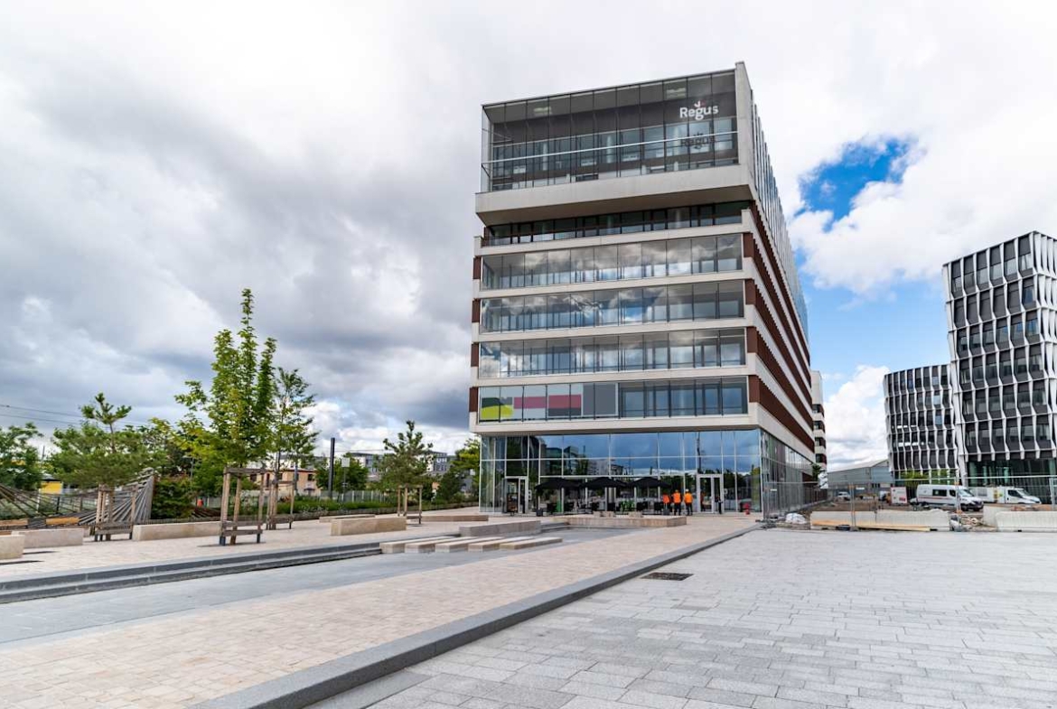 Regus (IWG) 1 Esplanade Myriam Makeba Villeurbanne