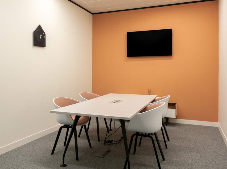 Spaces (IWG) 1 West Regent Street Glasgow