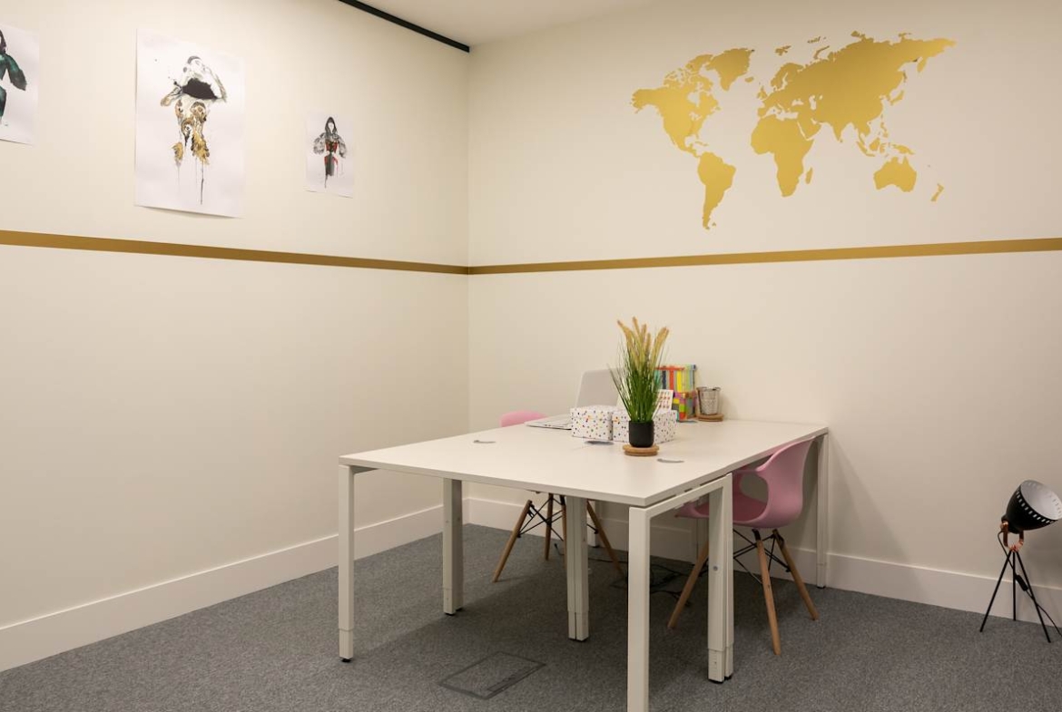 Spaces (IWG) 1 West Regent Street Glasgow