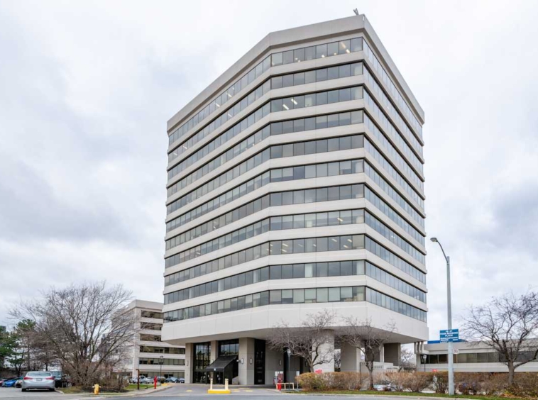 Regus (IWG) 10 Four Seasons Place Toronto