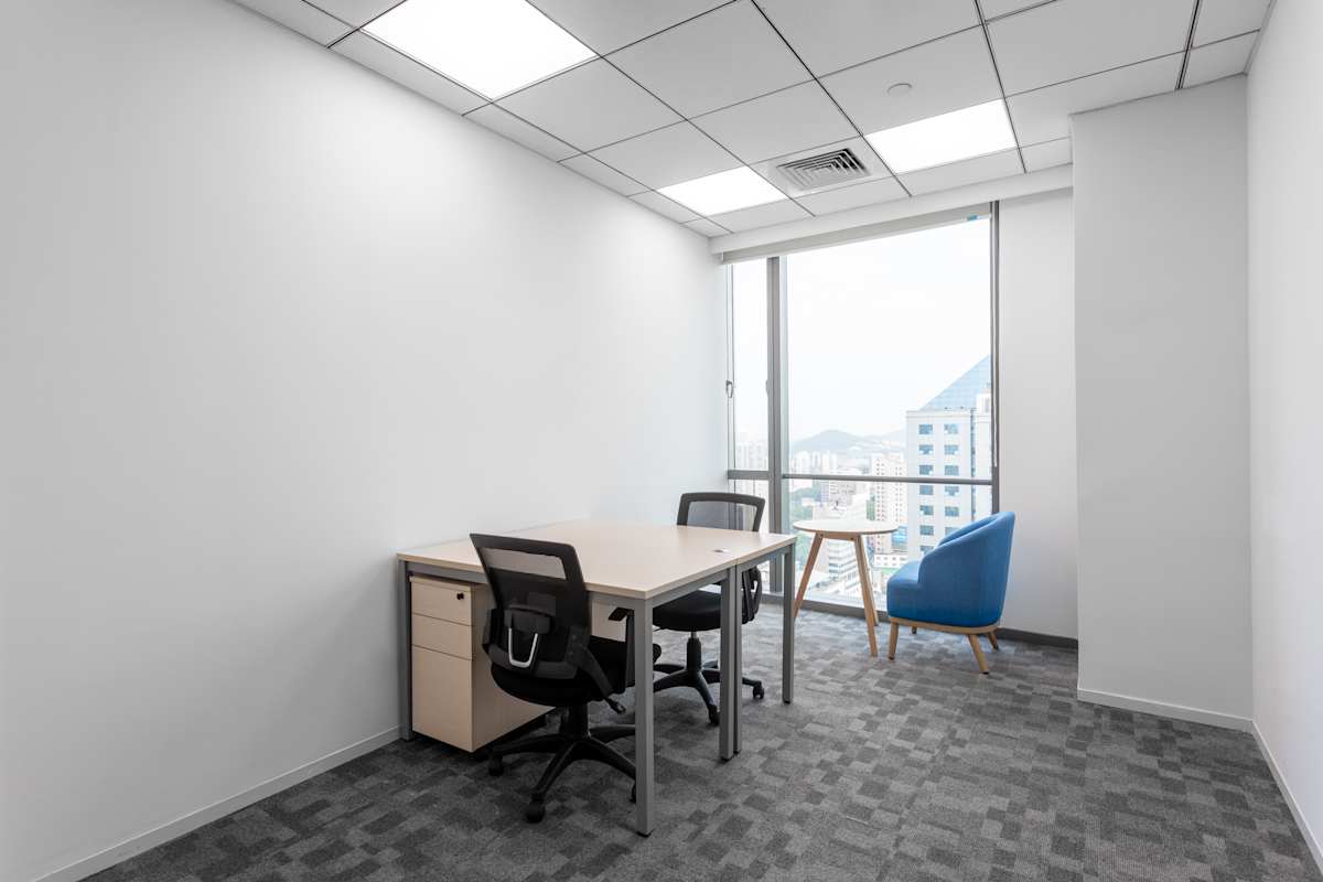 10 Luoyu Road Wuhan Regus (IWG) 10 Luoyu Road Wuhan