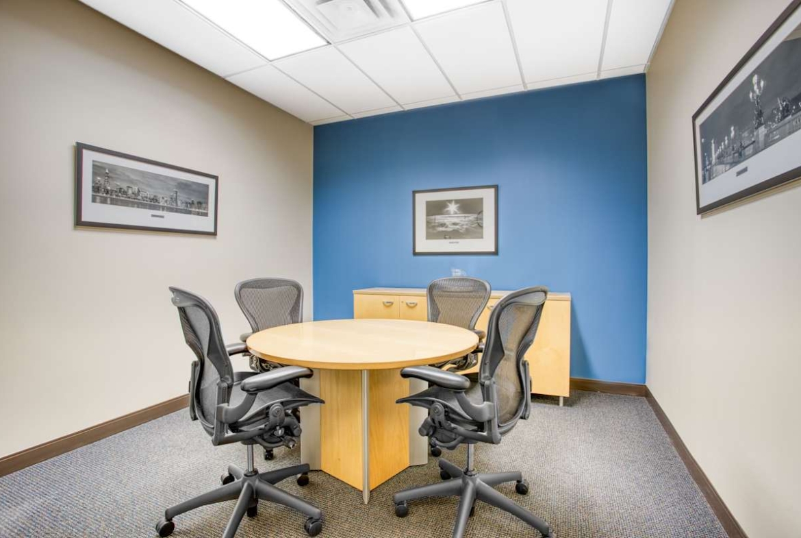 Regus (IWG) 100 Chesterfield Business Parkway Chesterfield