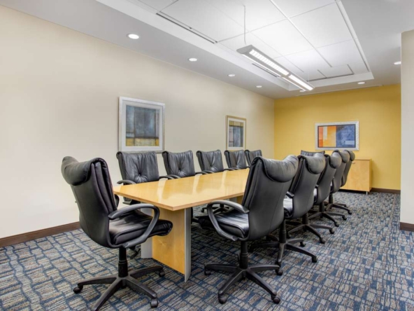 Regus (IWG) 100 Chesterfield Business Parkway Chesterfield
