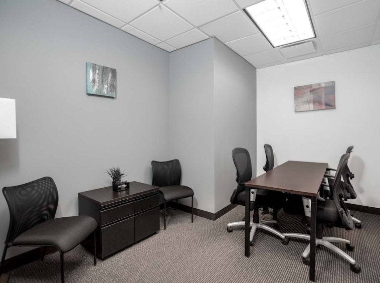 Regus (IWG) 100 Duffy Avenue Hicksville