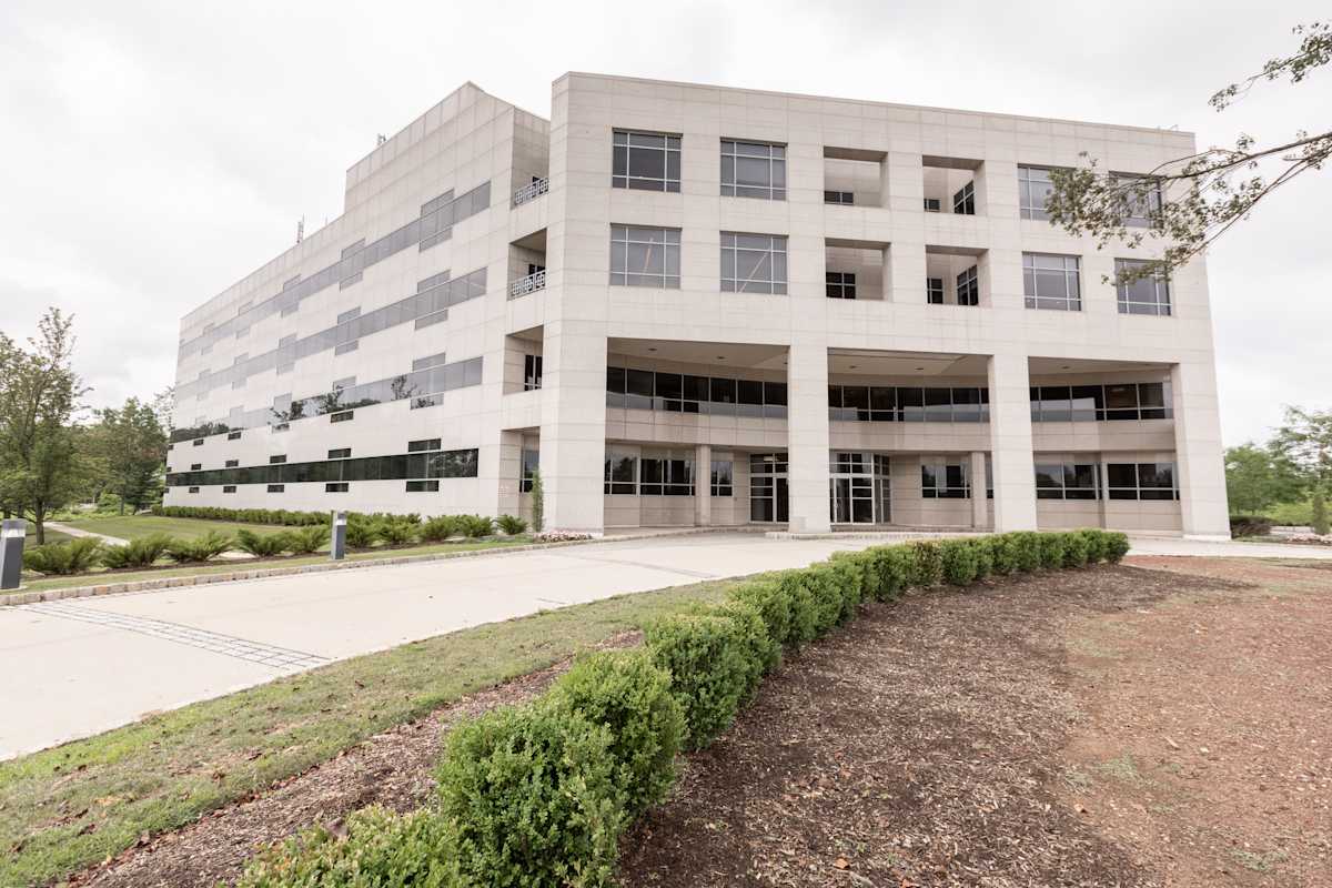 Regus (IWG) 100 Overlook Center Princeton