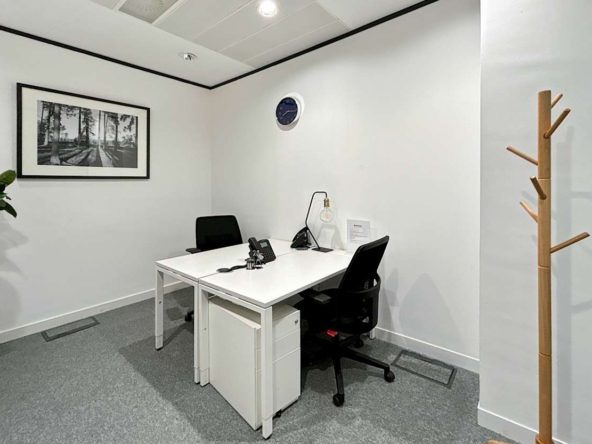 Spaces (IWG) 100 West George Street Glasgow