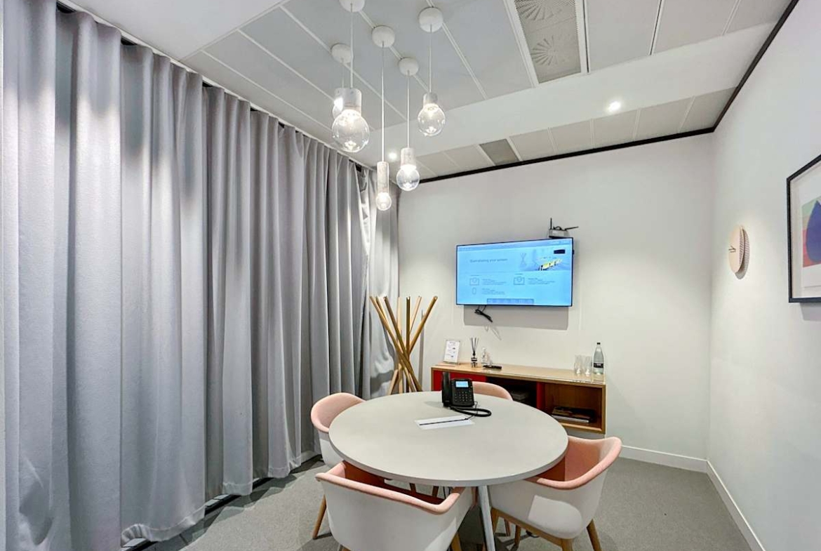 Spaces (IWG) 100 West George Street Glasgow