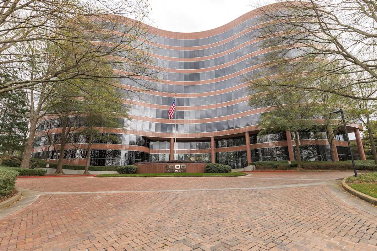 Regus (IWG) 1000 Parkwood Circle Atlanta