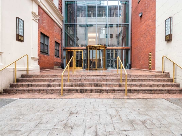 Regus (IWG) 101 Arch Street Boston