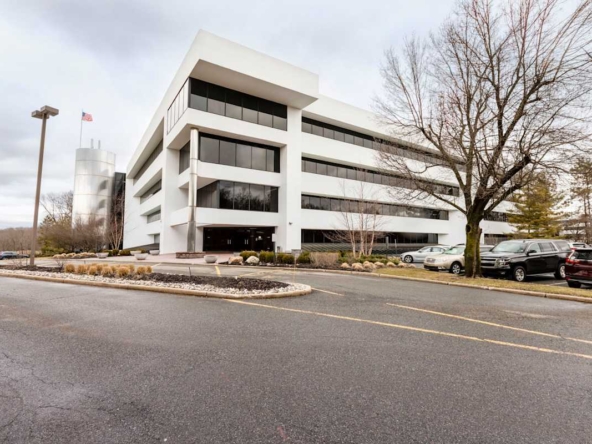 HQ (IWG) 101 Eisenhower Parkway Roseland
