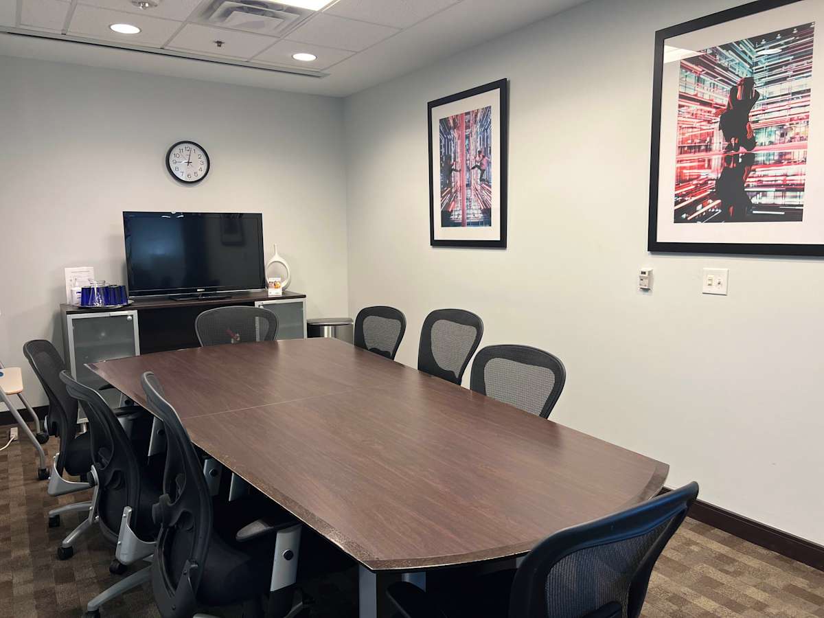 Regus (IWG) 101 North Tryon Street Charlotte