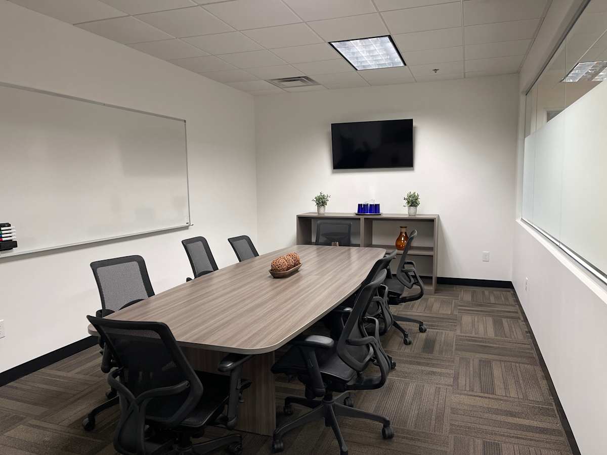 Regus (IWG) 10101 N 92nd St Scottsdale