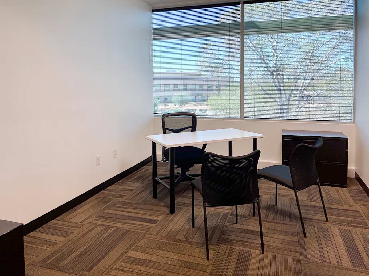 Regus (IWG) 10101 N 92nd St Scottsdale