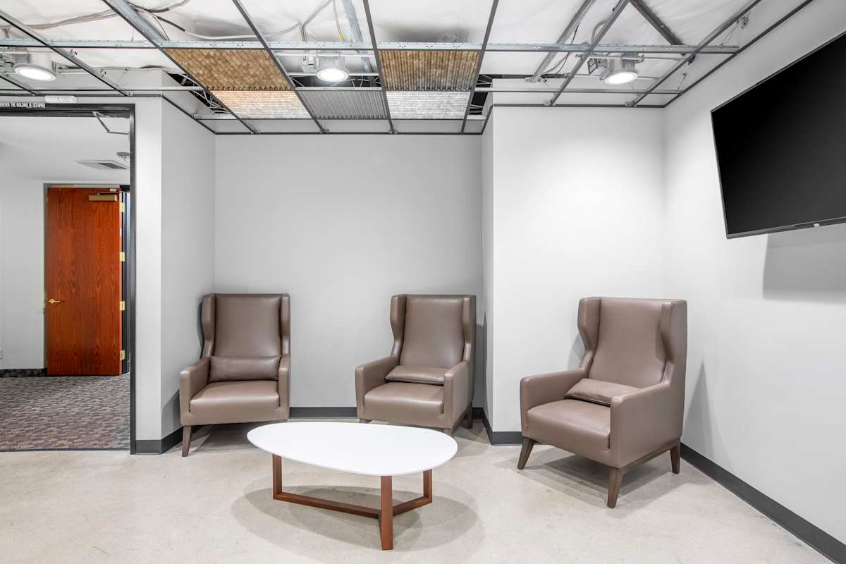 Regus (IWG) 1050 West Lakes Drive West Covina