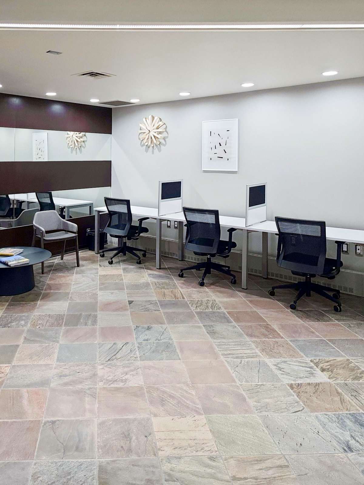 111 2nd Avenue South Saskatoon Regus (IWG) 111 2nd Avenue South Saskatoon
