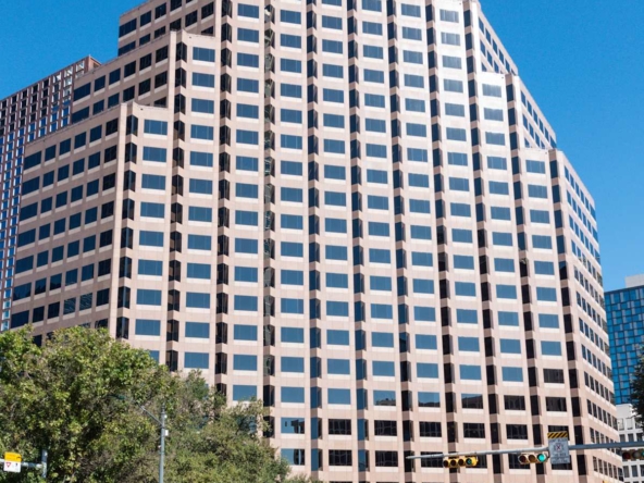 IWG 111 Congress Avenue Spaces