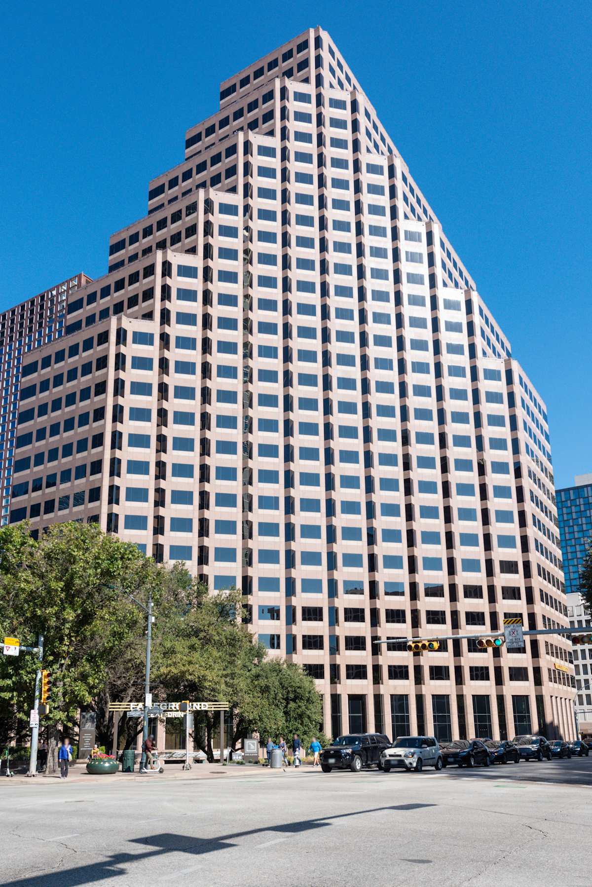 IWG 111 Congress Avenue Spaces