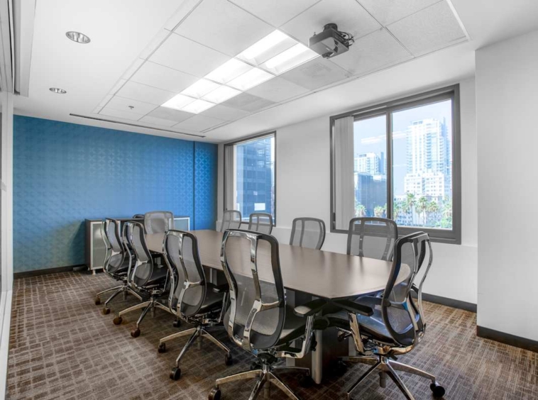 Regus (IWG) 111 West Ocean Boulevard Long Beach