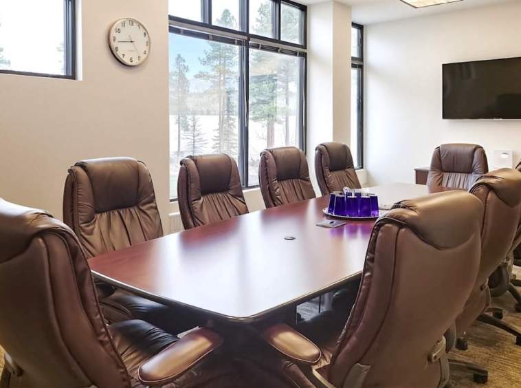 Regus (IWG) 1120 W University Ave Flagstaff