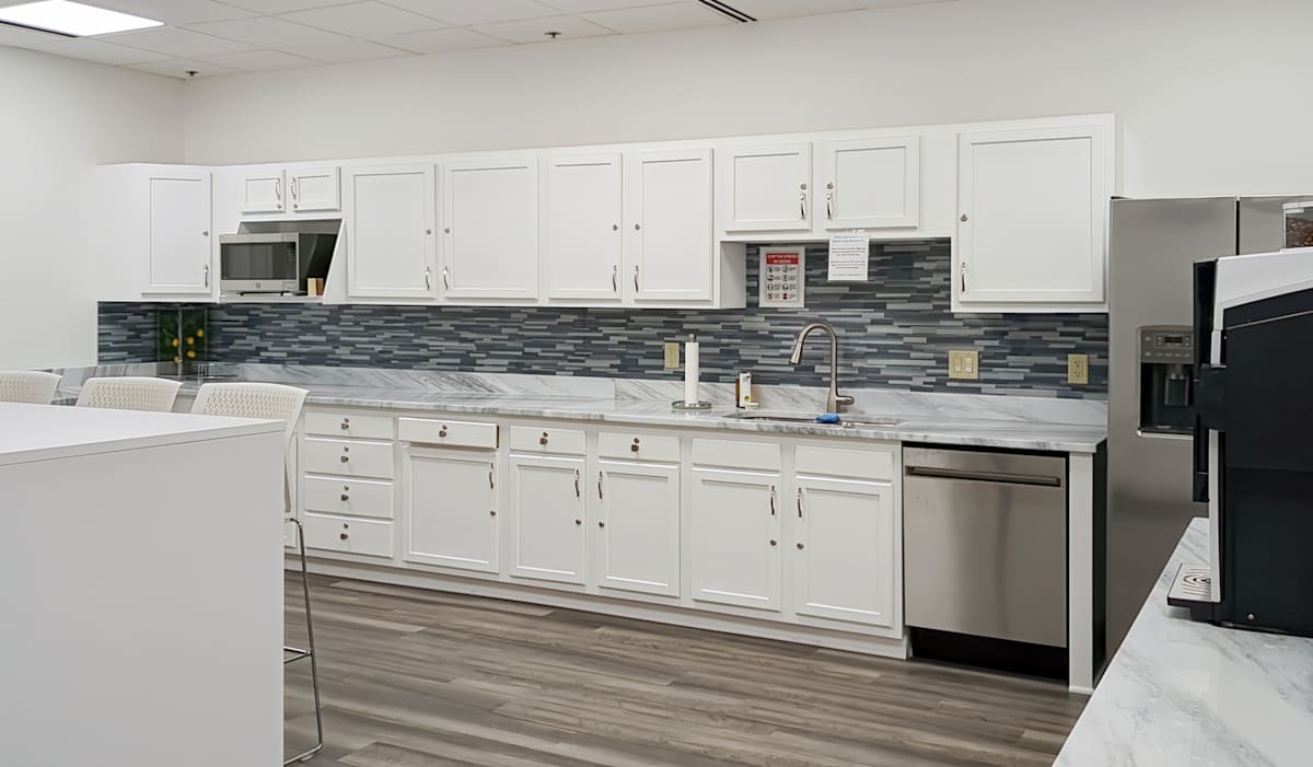 Regus (IWG) 11260 Chester Rd Cincinnati