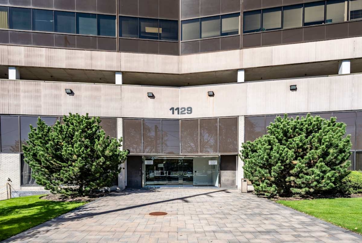 Regus (IWG) 1129 Northern Boulevard Manhasset