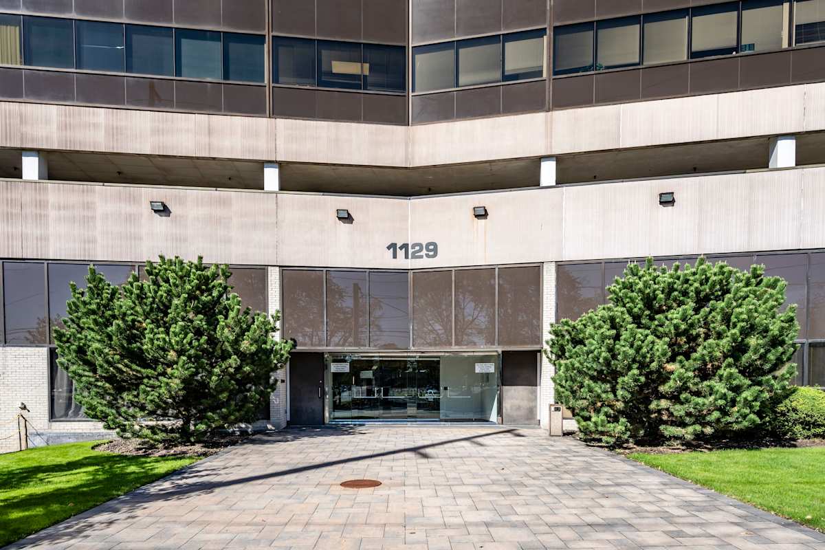 1129 Northern Boulevard Manhasset Regus (IWG) 1129 Northern Boulevard Manhasset