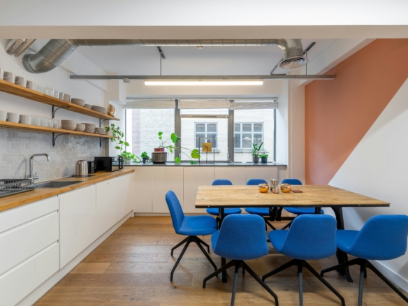 114-116 Curtain Road Boutique