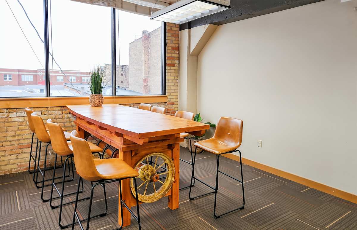 118 S Adams St Green Bay Regus (IWG) 118 S Adams St Green Bay