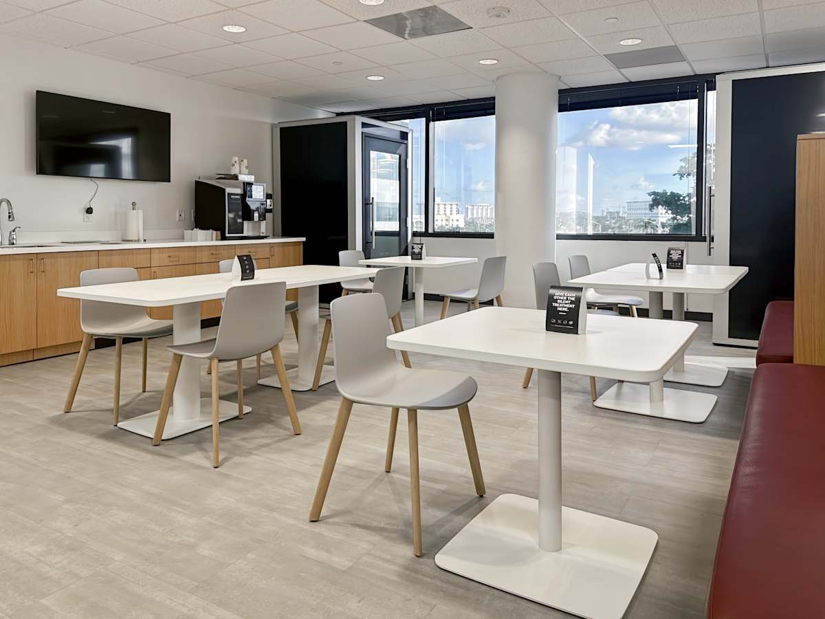 Spaces (IWG) 11900 Biscayne Blvd North Miami