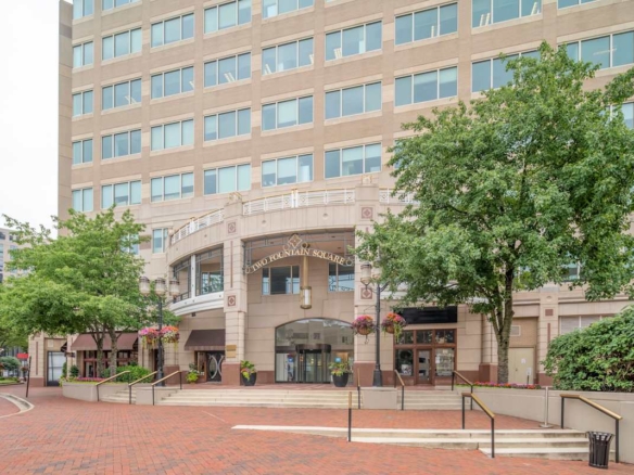 Regus (IWG) 11921 Freedom Drive Reston