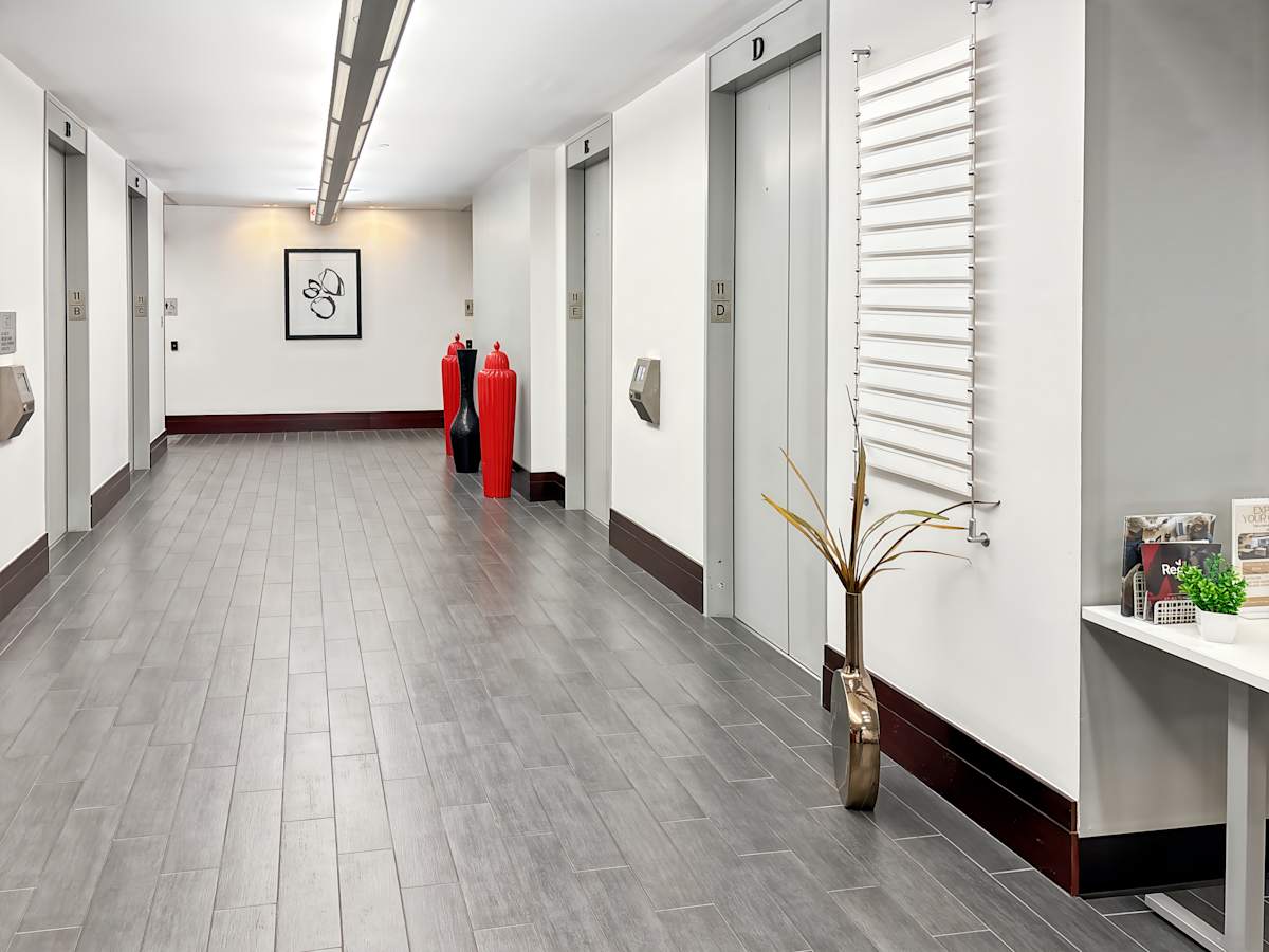 12 Greenway Plaza, Houston