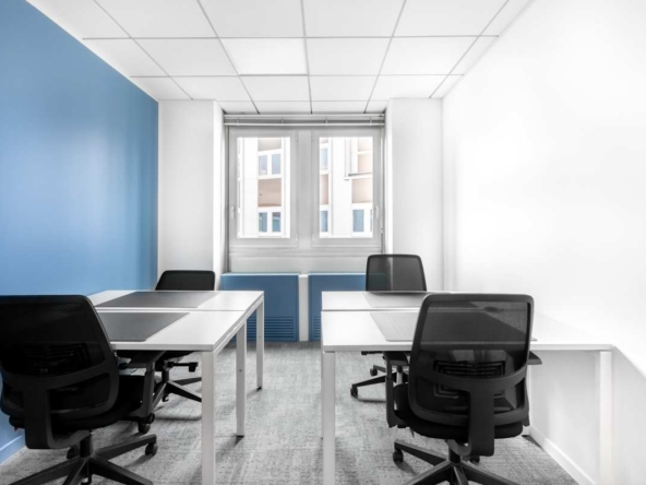 Regus (IWG) 12 Rond-Point des Champs-elysees Paris