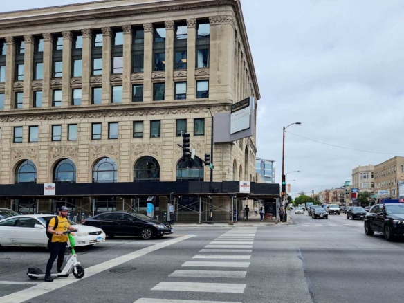 Regus 1200 North Ashland Avenue