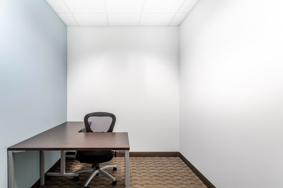 1201 North West Briarcliff Parkway Kansas City Regus (IWG) 1201 North West Briarcliff Parkway Kansas City