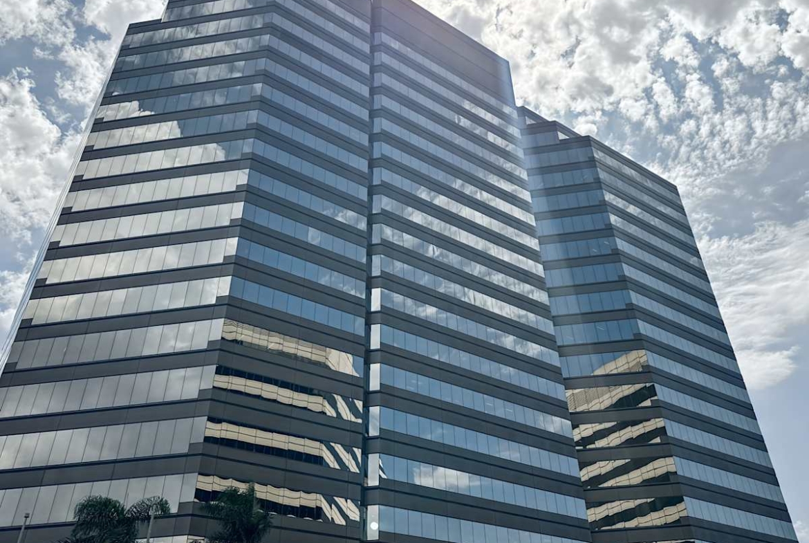Regus (IWG) 12100 Wilshire Boulevard Los Angeles