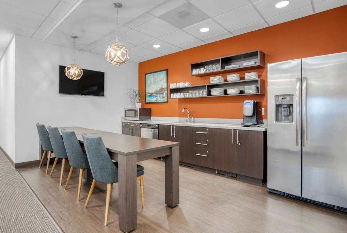 Regus (IWG) 1220 Main Street Vancouver