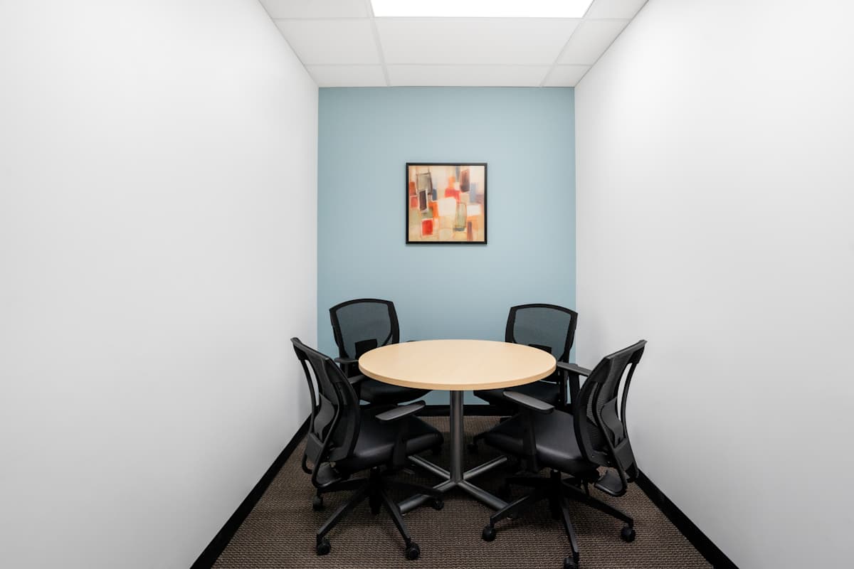 1235 Bay Street Toronto Regus (IWG) 1235 Bay Street Toronto