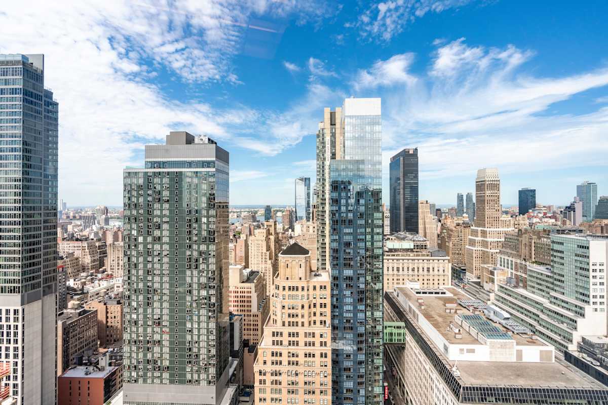 Regus 1250 Broadway