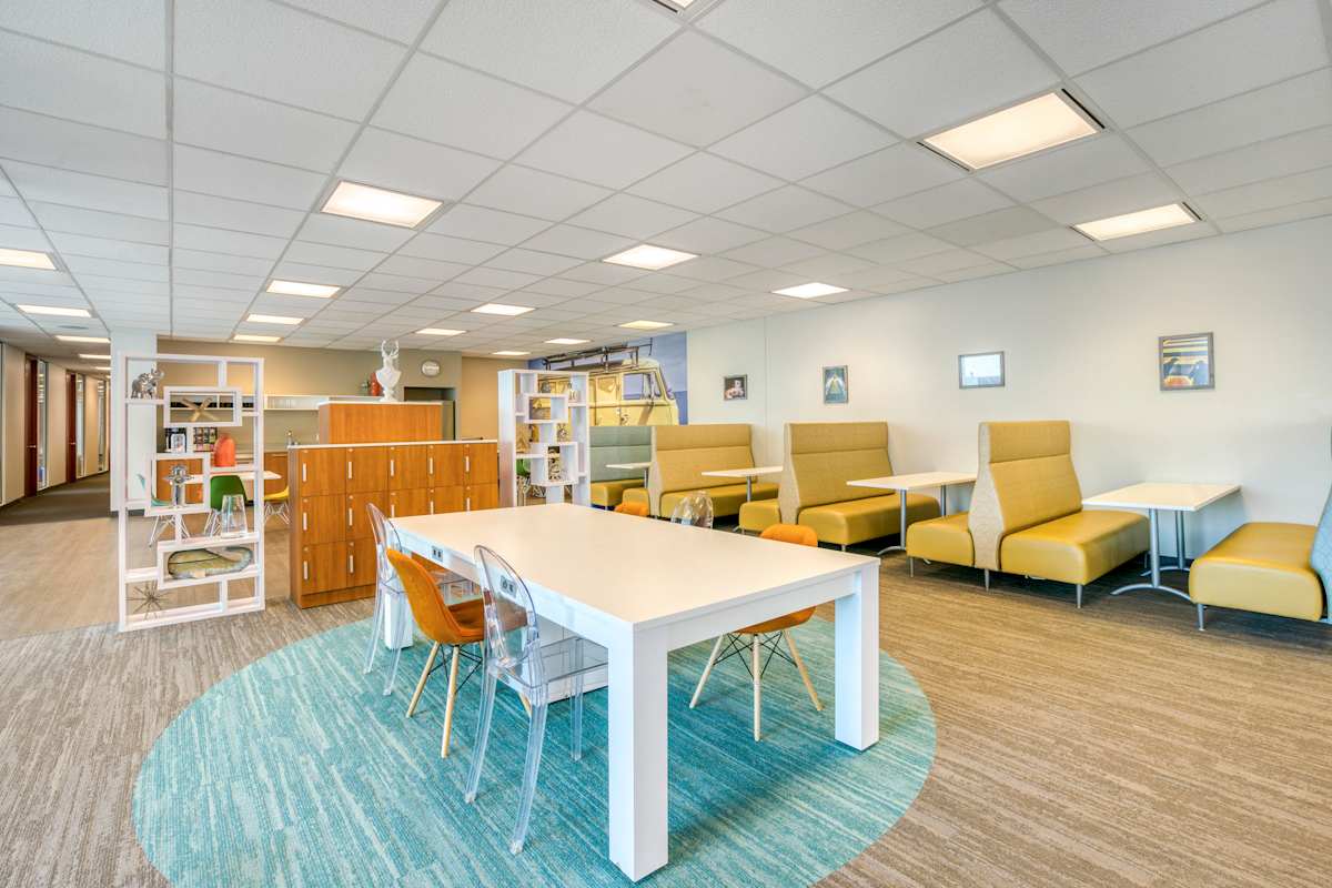 1250 Rene-Levesque Montreal Regus (IWG) 1250 Rene-Levesque Montreal