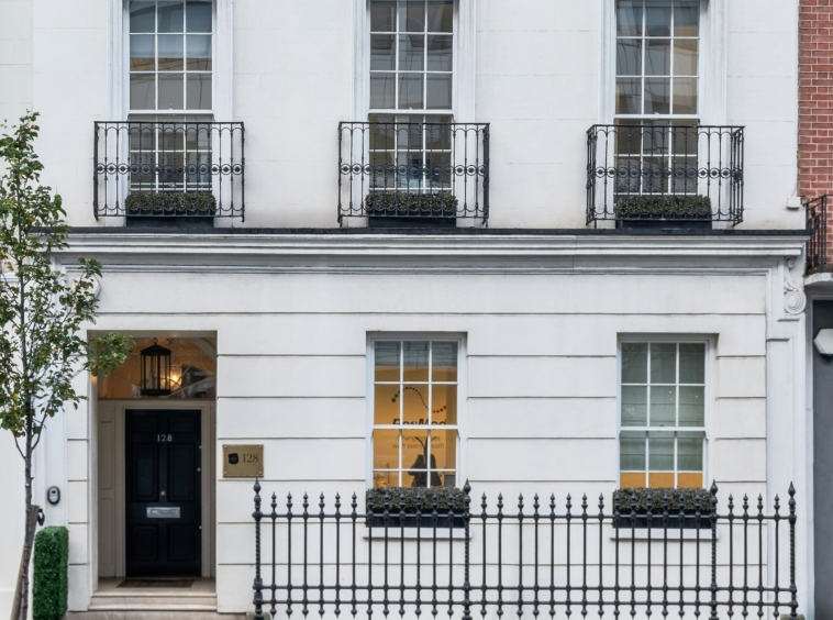 128 Wigmore Street Boutique