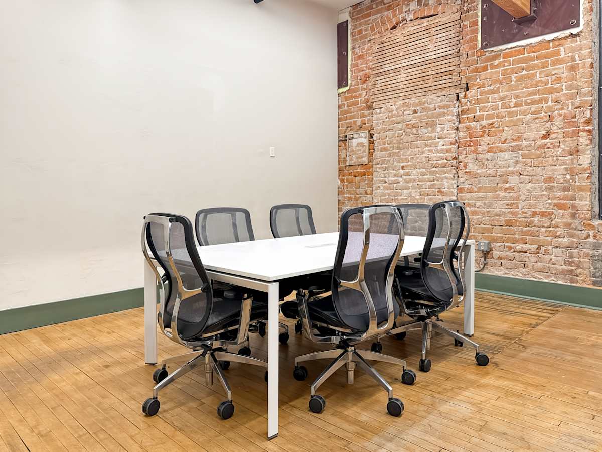Spaces (IWG) 130 E Congress St Tucson