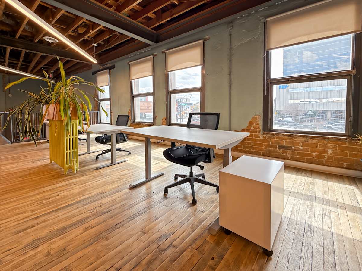 Spaces (IWG) 130 E Congress St Tucson