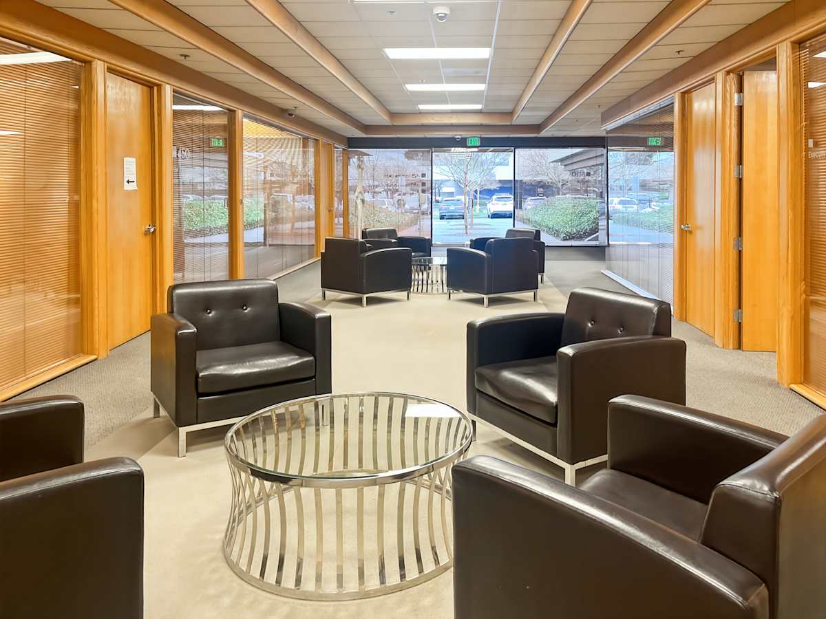 Regus (IWG) 131 Stony circle Santa Rosa
