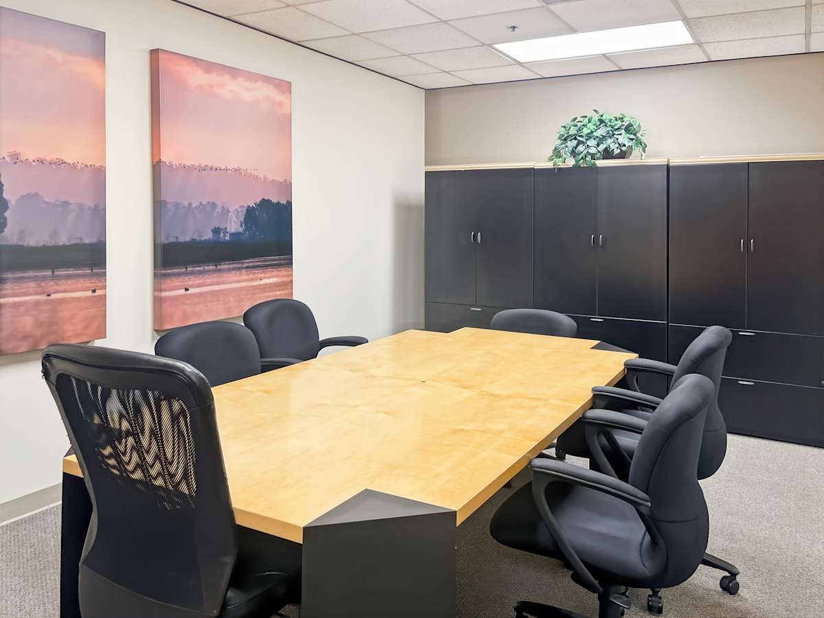 Regus (IWG) 131 Stony circle Santa Rosa