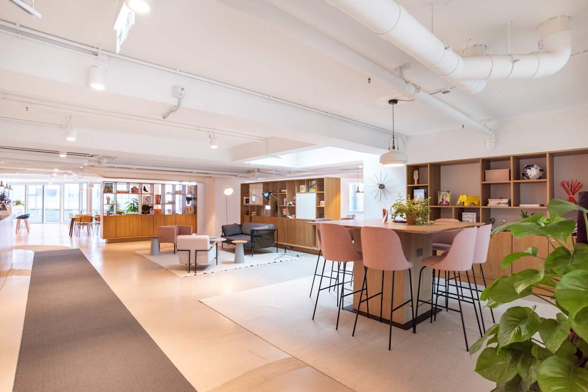 Spaces (IWG) 133 Wai Yip Street Kowloon