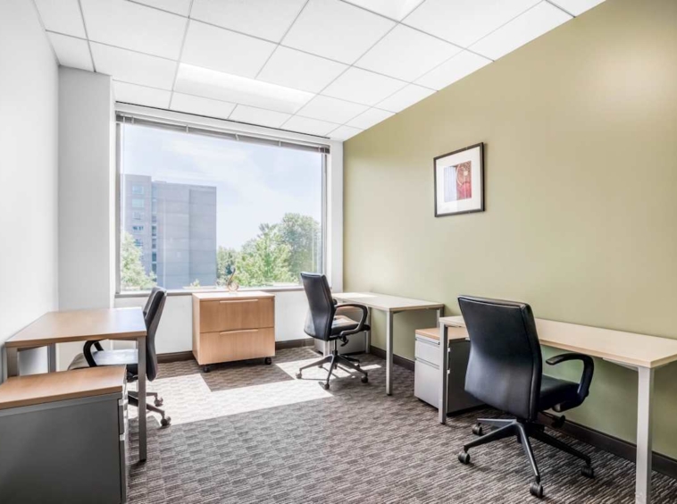 Regus (IWG) 1333 Burr Ridge Parkway Burr Ridge