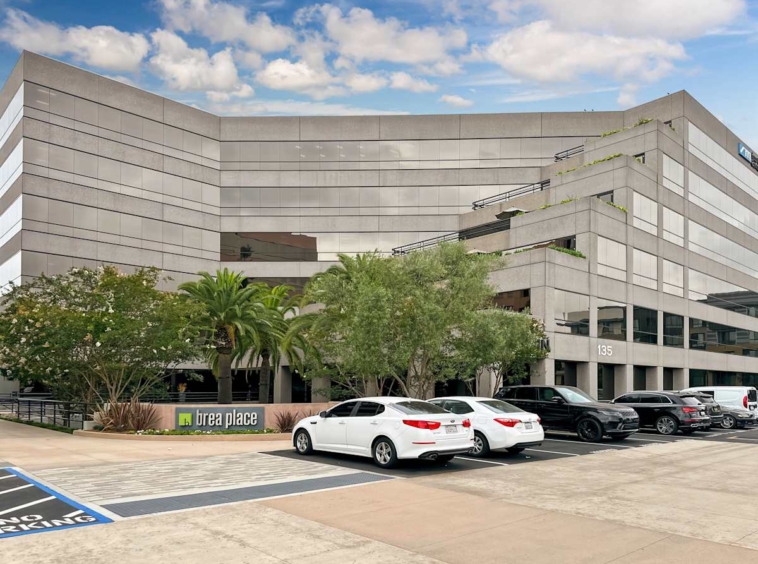 Regus (IWG) 135 South State College Boulevard Brea