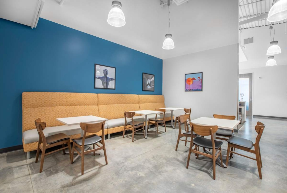 Regus (IWG) 13894 South Bangerter Parkway Draper