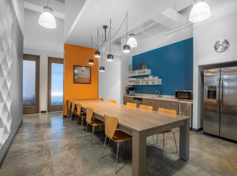 Regus (IWG) 13894 South Bangerter Parkway Draper