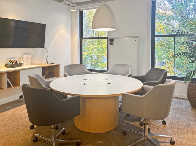 Spaces (IWG) 1435 Vine Street Cincinnati